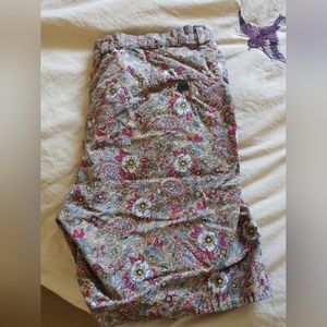 Floral print shorts